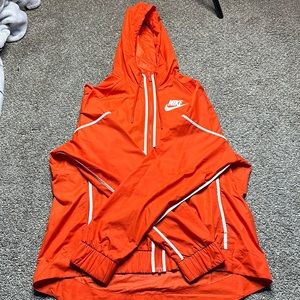 Nike windbreaker